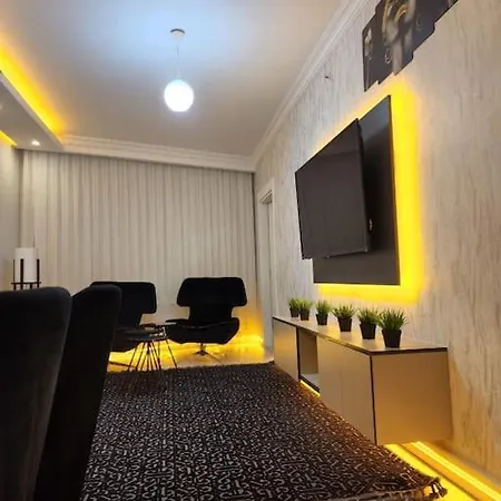 Luxury 2 Plus1 With Free Parking And Pool Istanbul