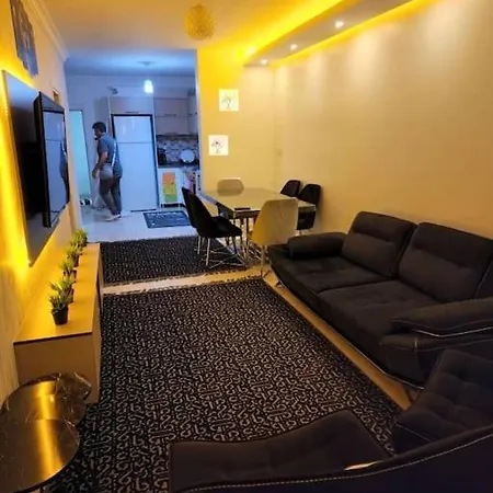 Luxury 2 Plus1 With Free Parking And Pool Apartment *