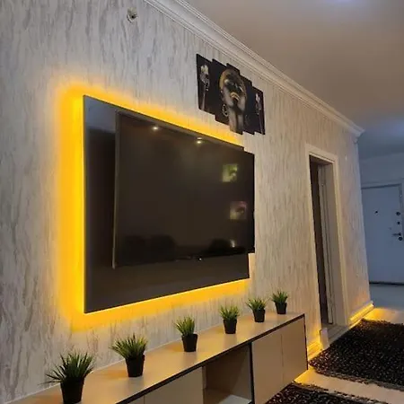 Luxury 2 Plus1 With Free Parking And Pool * Istanbul