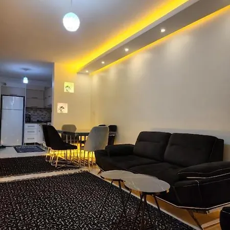 Luxury 2 Plus1 With Free Parking And Pool * Istanbul