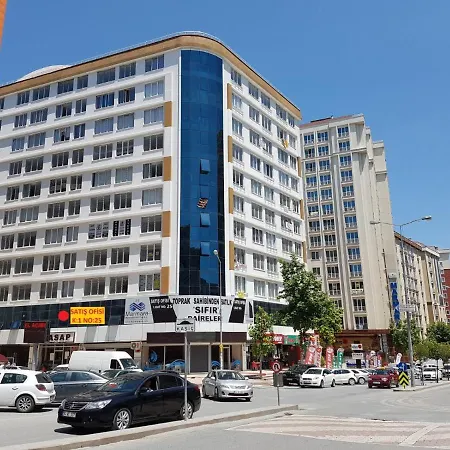 Luxury 2 Plus1 With Free Parking And Pool דירה *